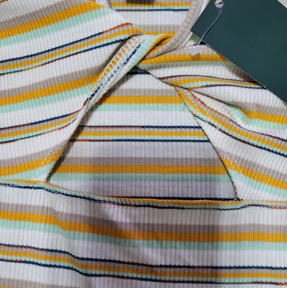 Womens Twist Front Cut Out Bodysuit - Picture 6 of 9